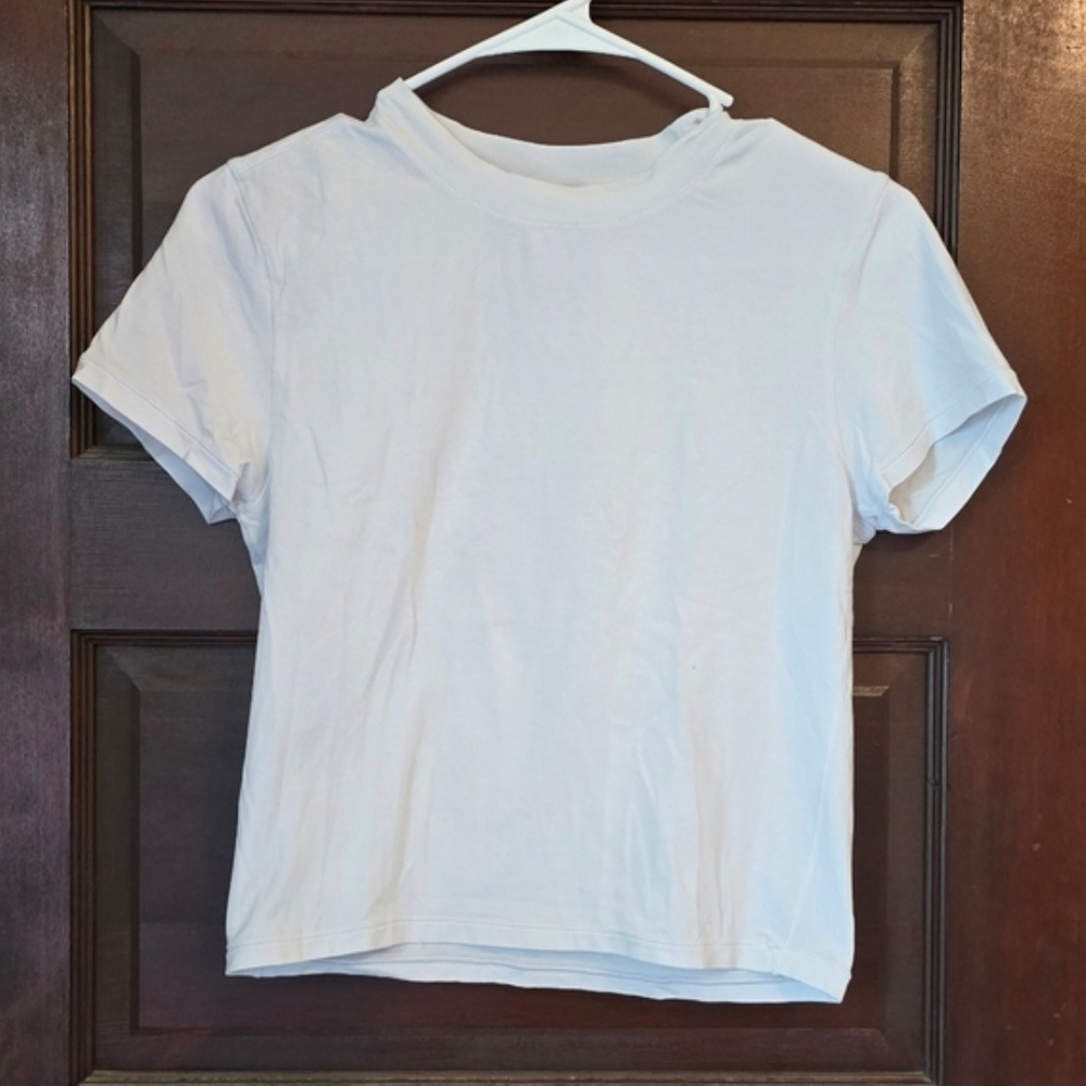 Yogalicious Women's White Crop Top